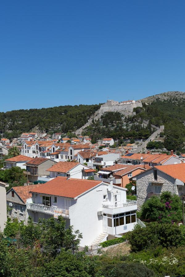 Apartments Jakic Hvar Town Esterno foto